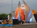 Первый московский открытый фестиваль АП в ГМЗ "Коломенское" 2002г. 
На главной сцене фестиваля член жюри Борис Вахнюк.