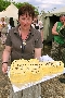 Московский открытый фестиваль в ГМЗ "Коломенское" 2011 год. Татьяна Маталина с юбилейным тортиком.