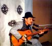 Андрей Коровин на концерте в клубе авторской песни "Зеркало" (Москва)
