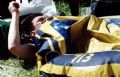 Грушинский'2001 - Отдыхаем под спущенной лодкой